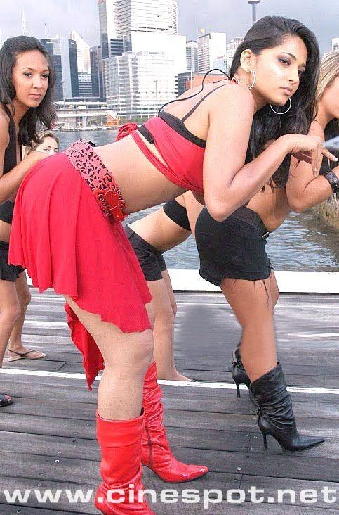 fuck me missionary gif rihanna fully naked pics